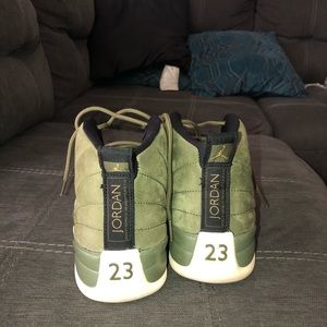 Jordan 12s size 8
